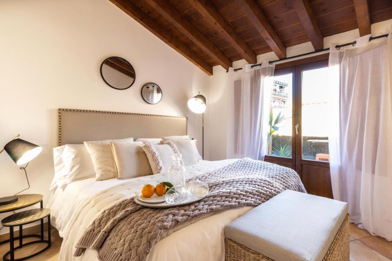 Atico Junto Al Albaicin Con Terraza Apartment Granada Luaran gambar