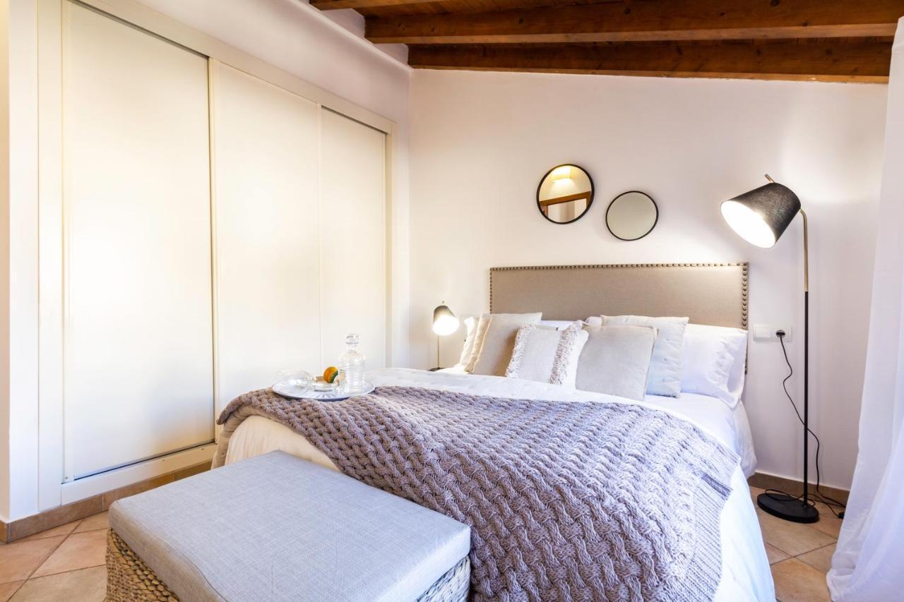 Atico Junto Al Albaicin Con Terraza Apartment Granada Luaran gambar